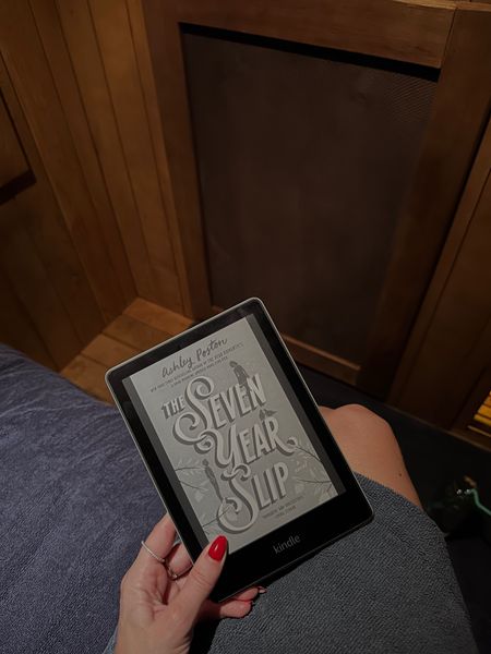 One of the best books I’ve read in a minute! If you need a romance novel recommendation, Seven Year Slip was so amazing 😭🥰

#LTKfitness