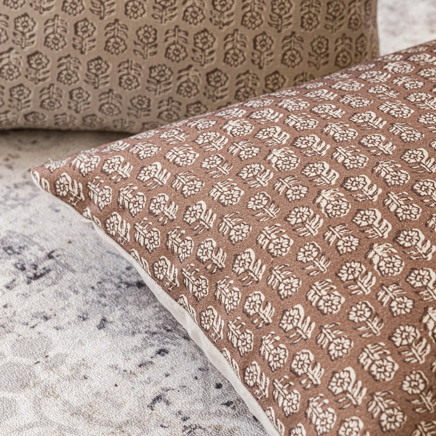 Foindtower Set of 2 Decorative Neutral Floral Print Throw Pillow Covers Vintage Accent Farmhouse ... | Amazon (US)