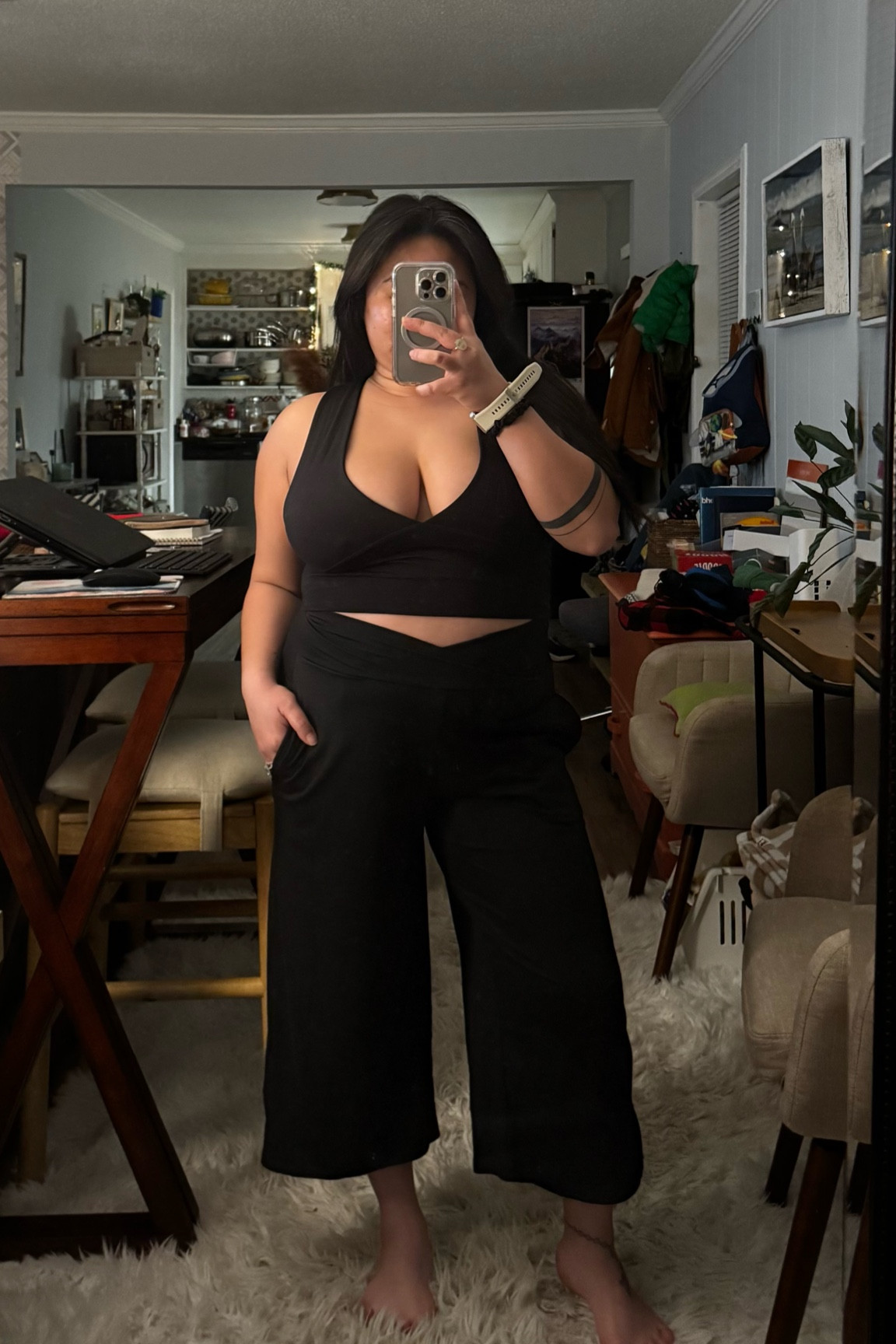 The most flattering yet comfy lounge set, perfect for petite girlies and tall girlies alike! Loungewear at its finest for under $20 each!

#LTKMidsize #LTKFindsUnder50 #LTKActive