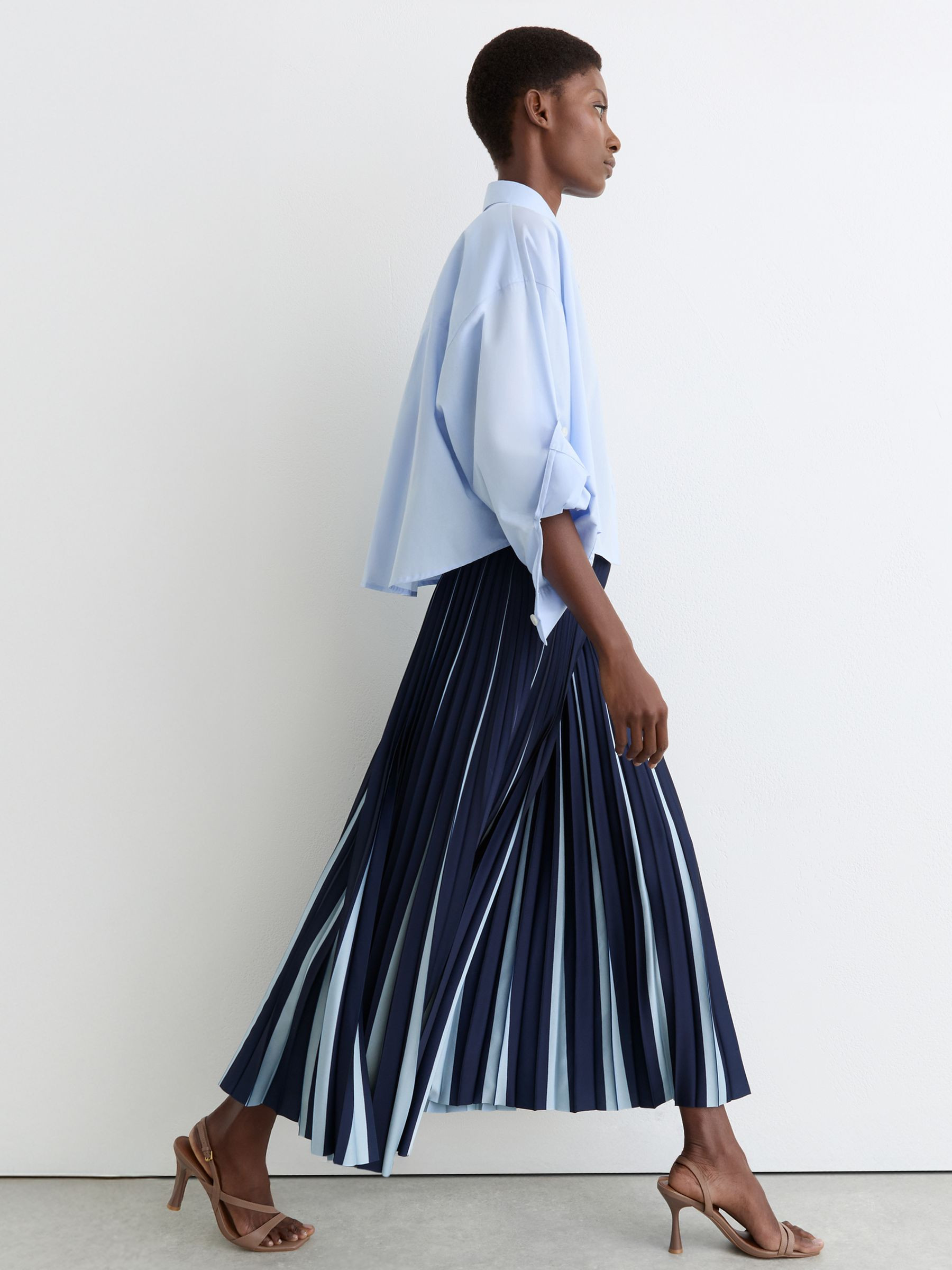 Reiss Contrast Pleated Midi Skirt in Navy/Pale Blue | REISS | Reiss US