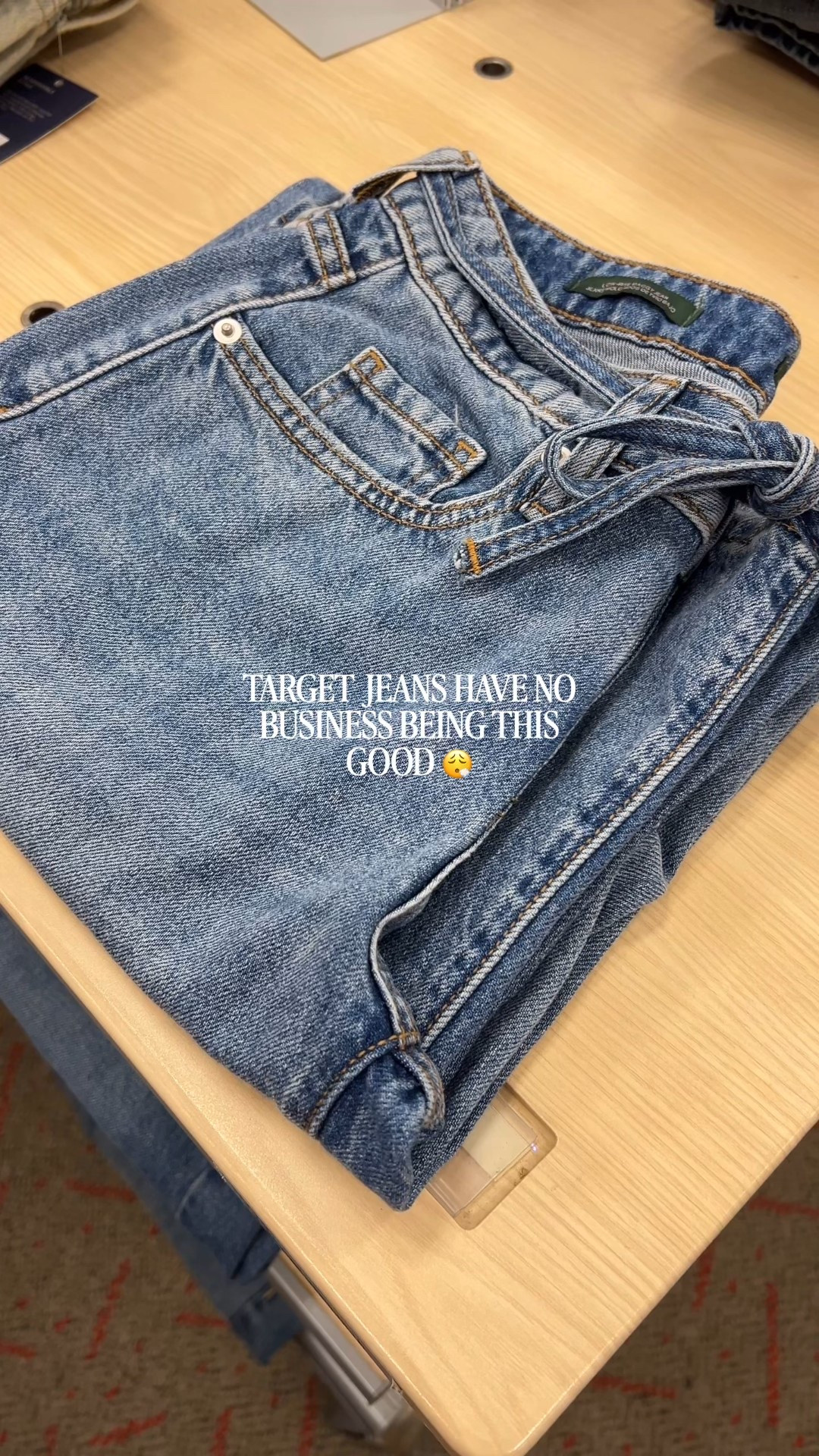 Target jeans are so good right now yall! These are identical to a designer pair at a fraction of the price 👏🏼 

Target jeans, denim, affordable jeans, baggy jeans, Target style 

#LTKFindsUnder50