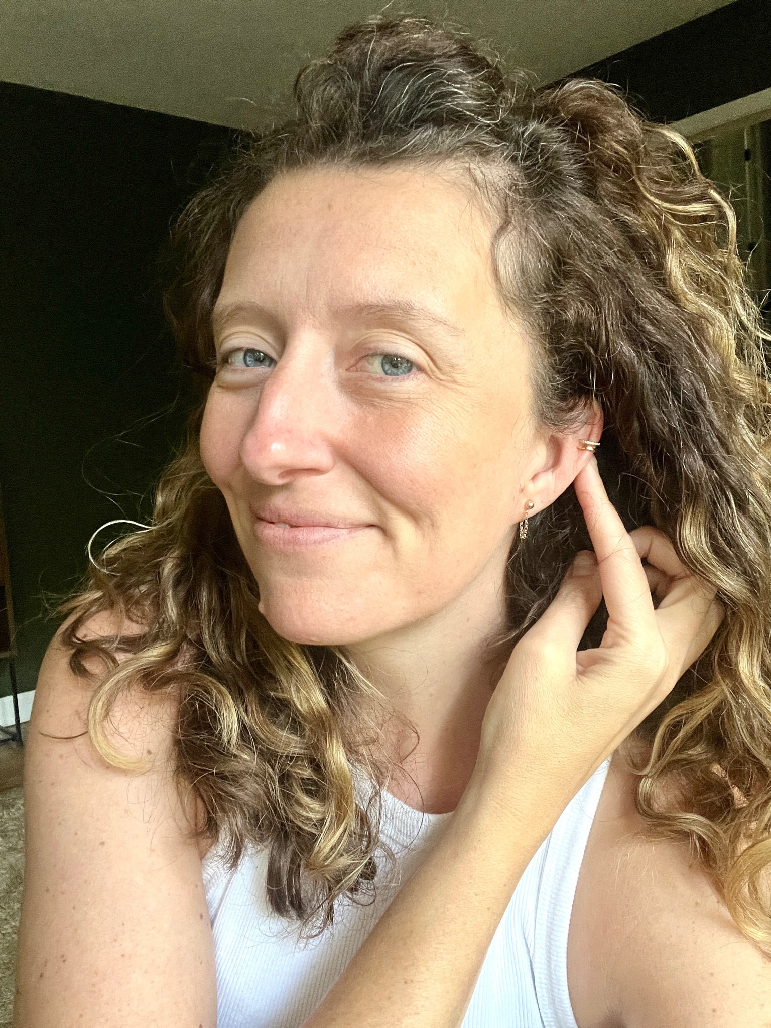 A faux ear cuff?! Yes, please. I got this dainty ear cuff for Mother’s Day and I just love it. 

#LTKFindsUnder50 #LTKStyleTip #LTKOver40