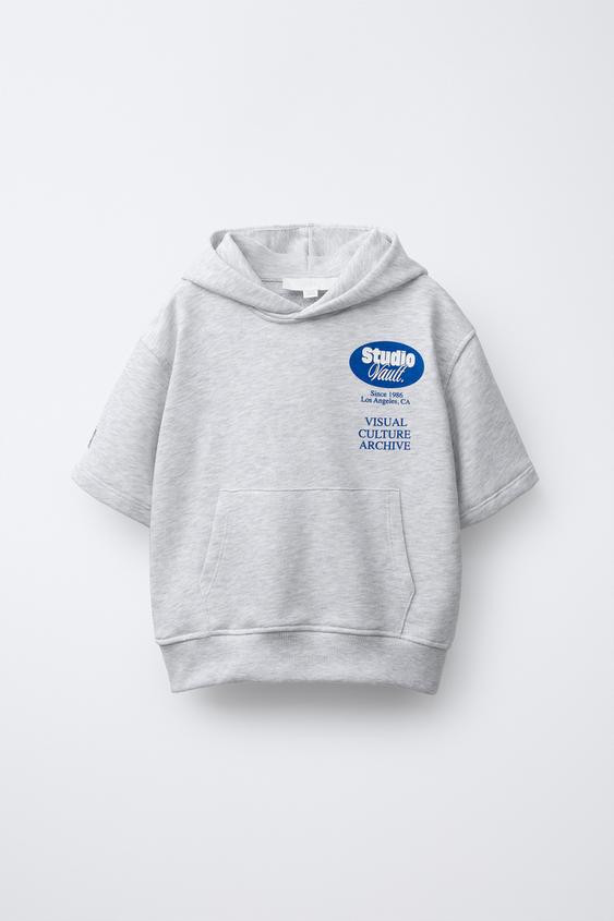 SHORT SLEEVE RAISED SWEATSHIRT | Zara US