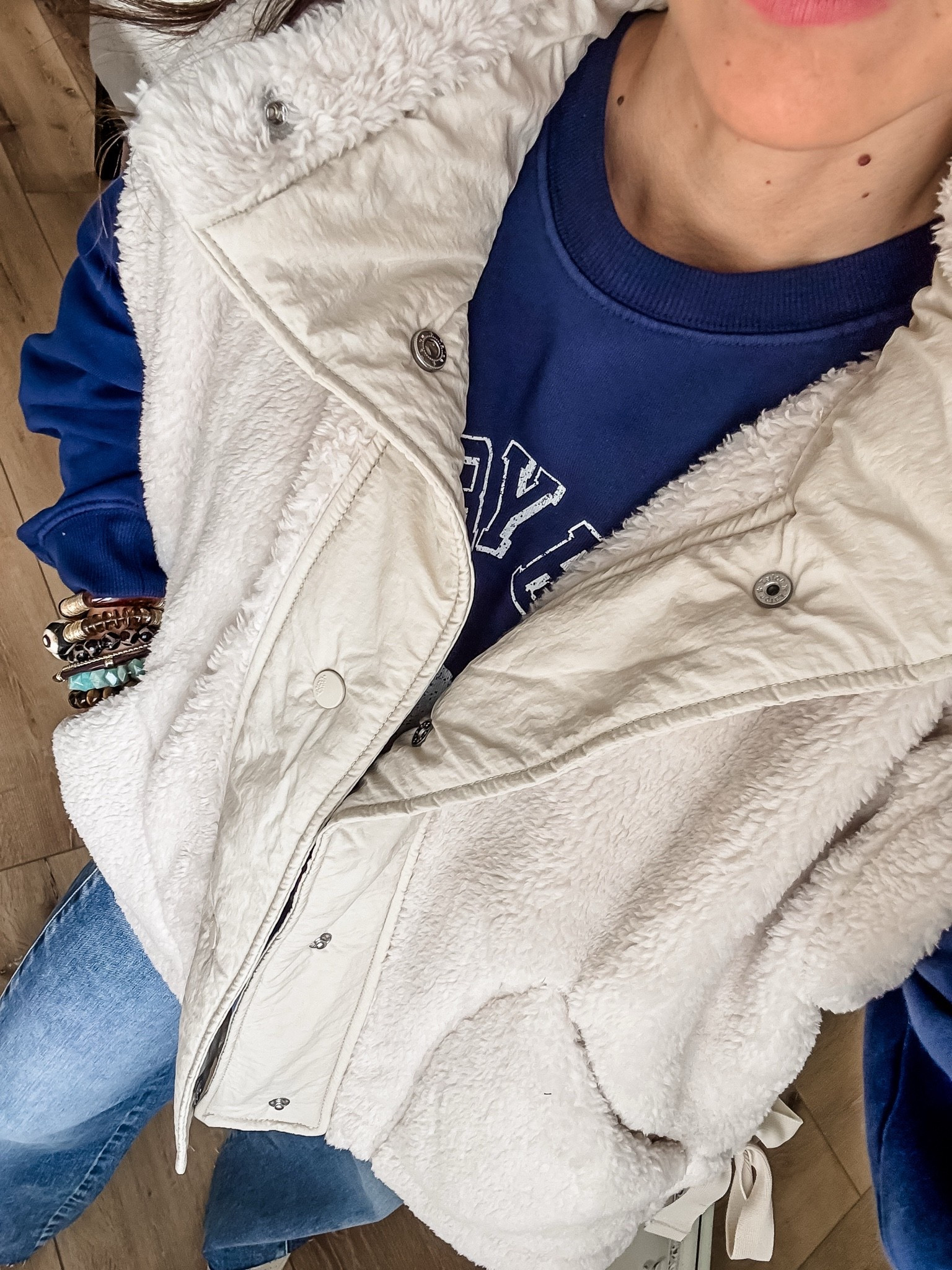 Fleece vest Xs. Sweatshirt small.

#LTKOver40 #LTKPetite