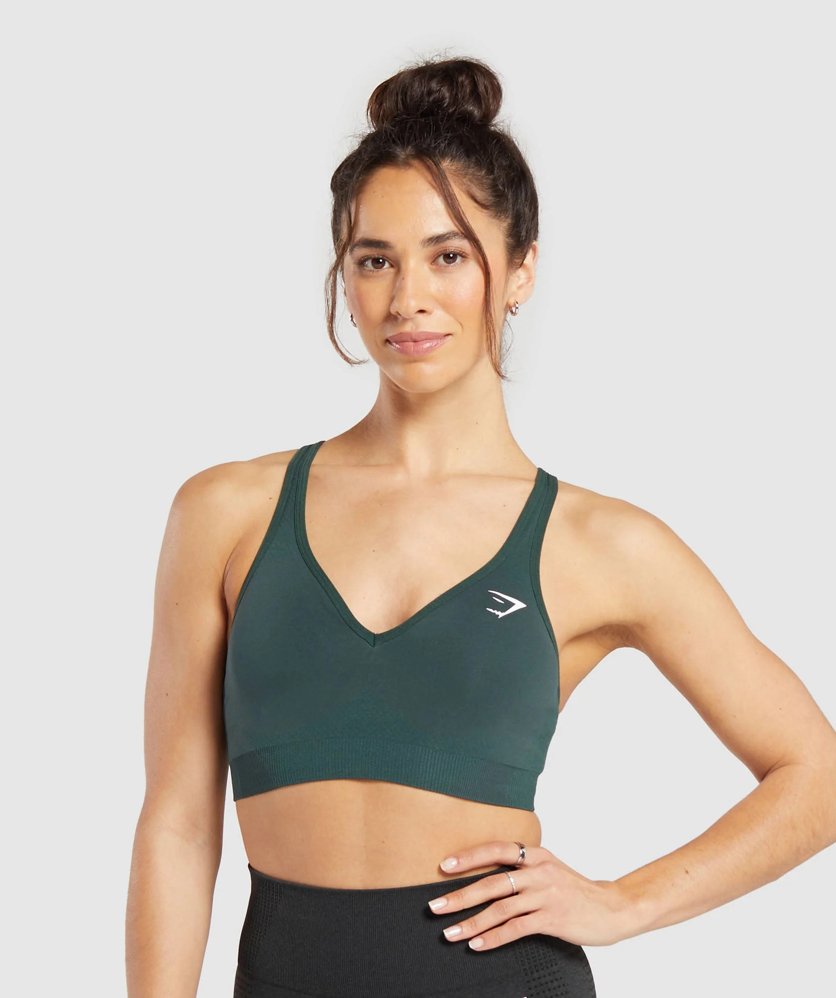 Gymshark Vital Seamless 2.0 V Neck Sports Bra - Woodland Green Marl | Gymshark CA