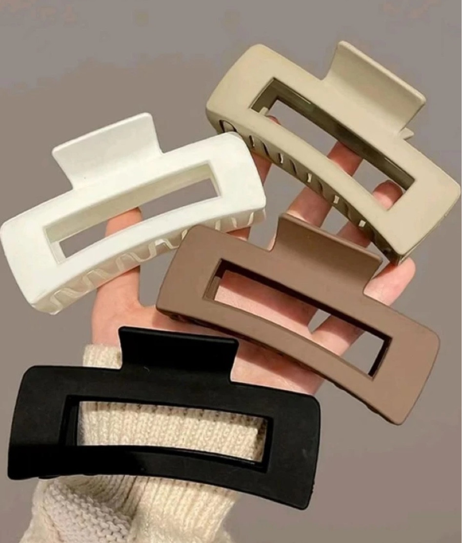 Multicolor claw clips at Shein