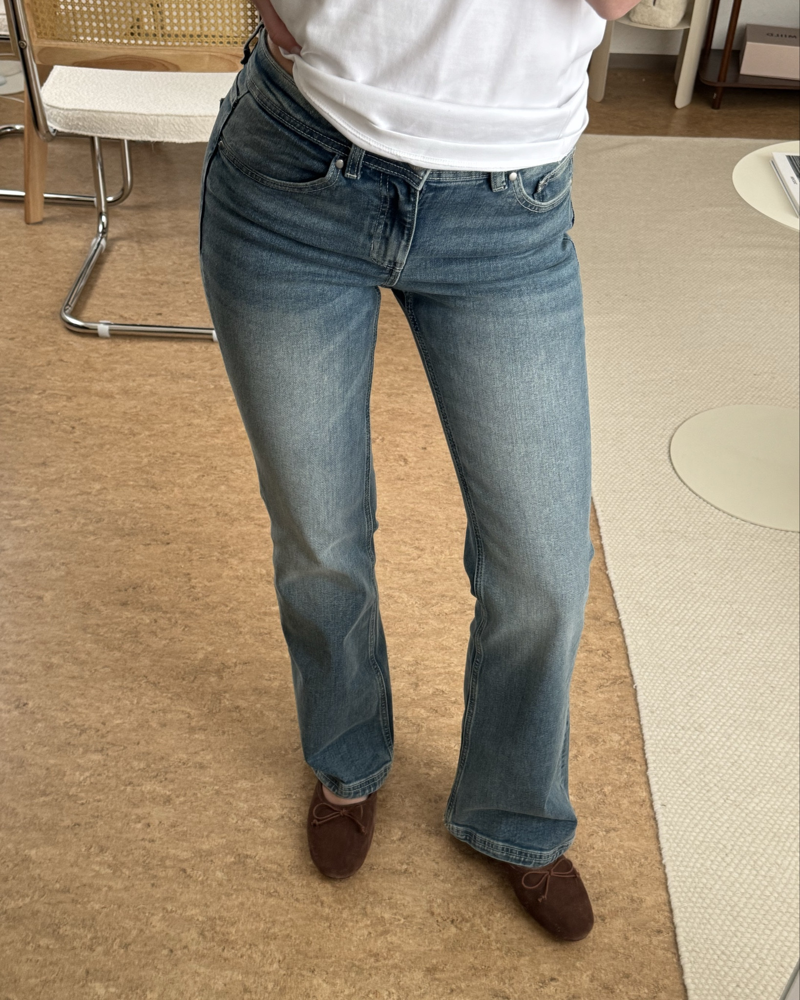 bootcut jeans 🩶

#LTKdeutschland #LTKspring #LTKeurope