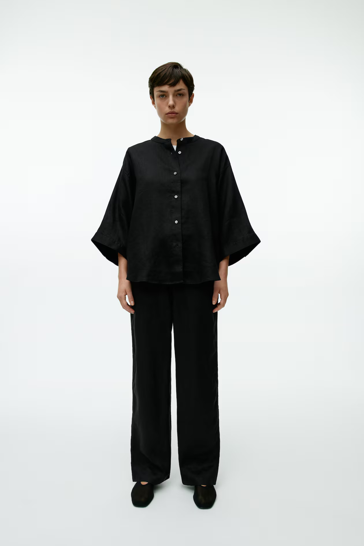 Leinenhose mit Schnürung - Normale Bundhöhe - Lang - Schwarz - Ladies | H&M AT | H&M (DE, AT, CH, NL, FI)