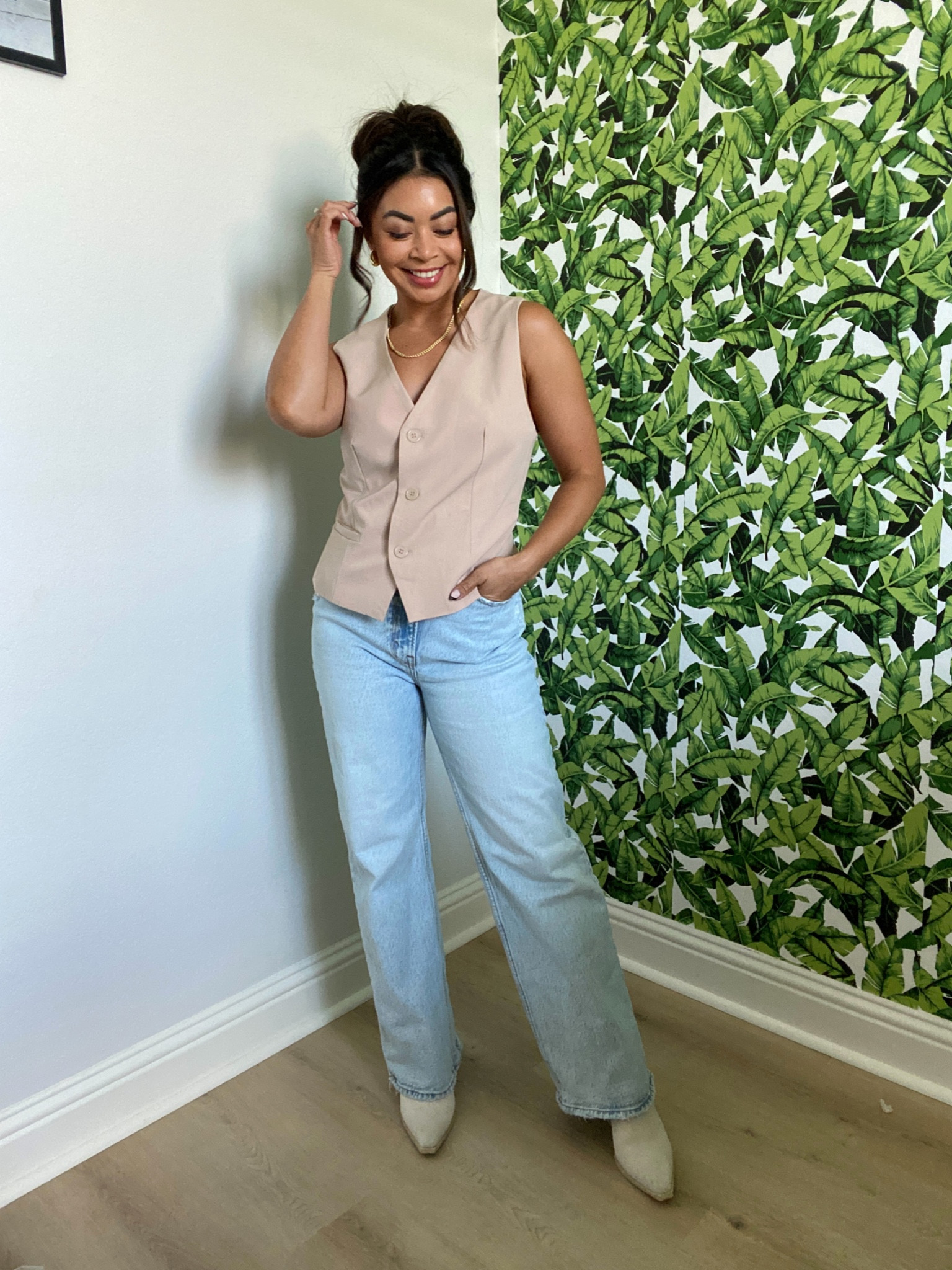 Fall trends from amazon: vests

Wearing a small here 
Jeans are from Abercrombie 

#LTKunder50 #LTKover40 #LTKSeasonal