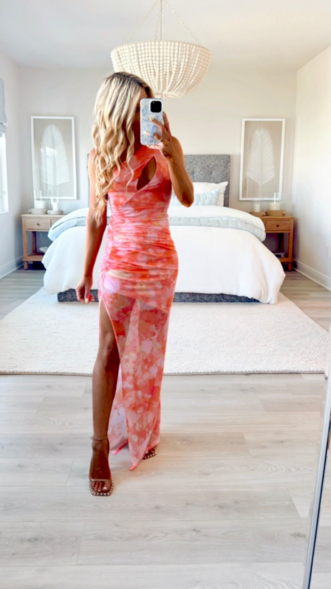 Summer wedding guest dress + special event gown!

I'm wearing an XS in the one shoulder pink watercolor fitted dress that has a keyhole cutout + high slit  

#LTKWedding #LTKStyleTip #LTKParties