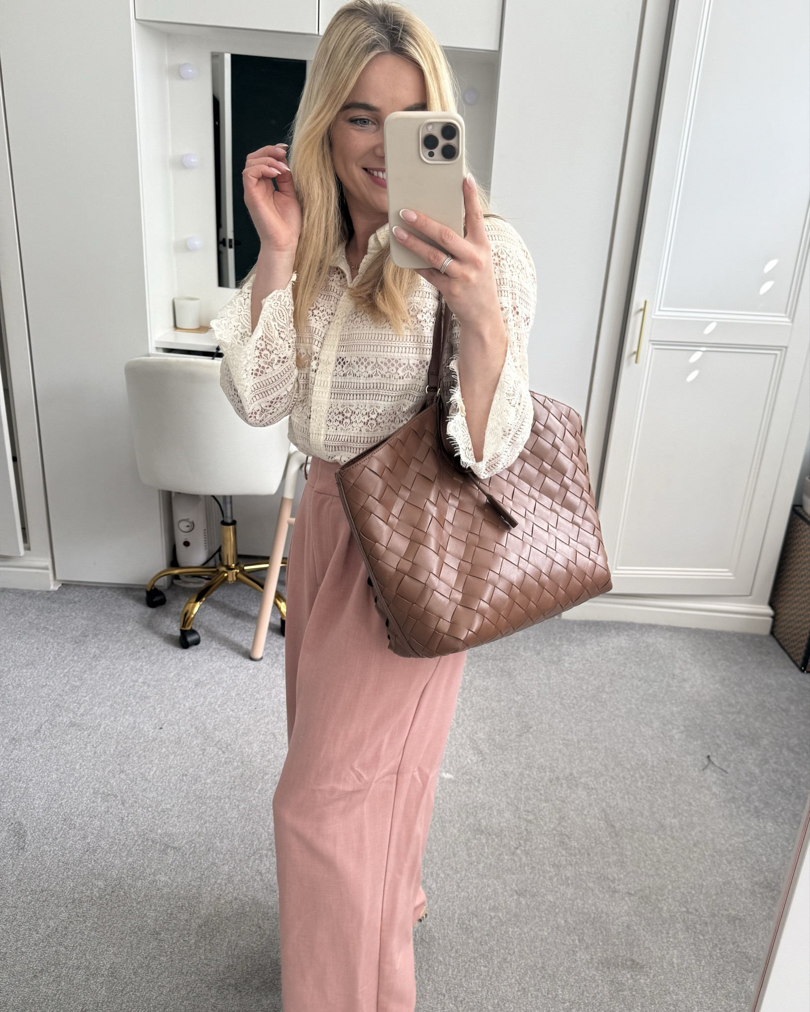 My new favourite bag! 

#LTKAprilSpotlight #LTKspring #LTKbag