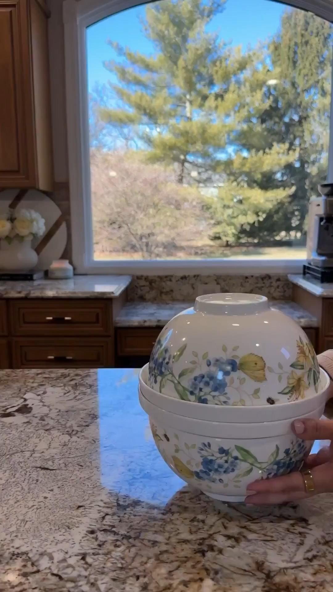 Beating dinnerware set - beautiful and compact. Love the butterfly design , it’s perfect for spring and summer! @amazonhome



#liketkit 
@shop.ltk
https://liketk.it/5ZthZ



#liketkit 
@shop.ltk
https://liketk.it/61Uhm



#liketkit 
@shop.ltk
https://liketk.it/65vqD