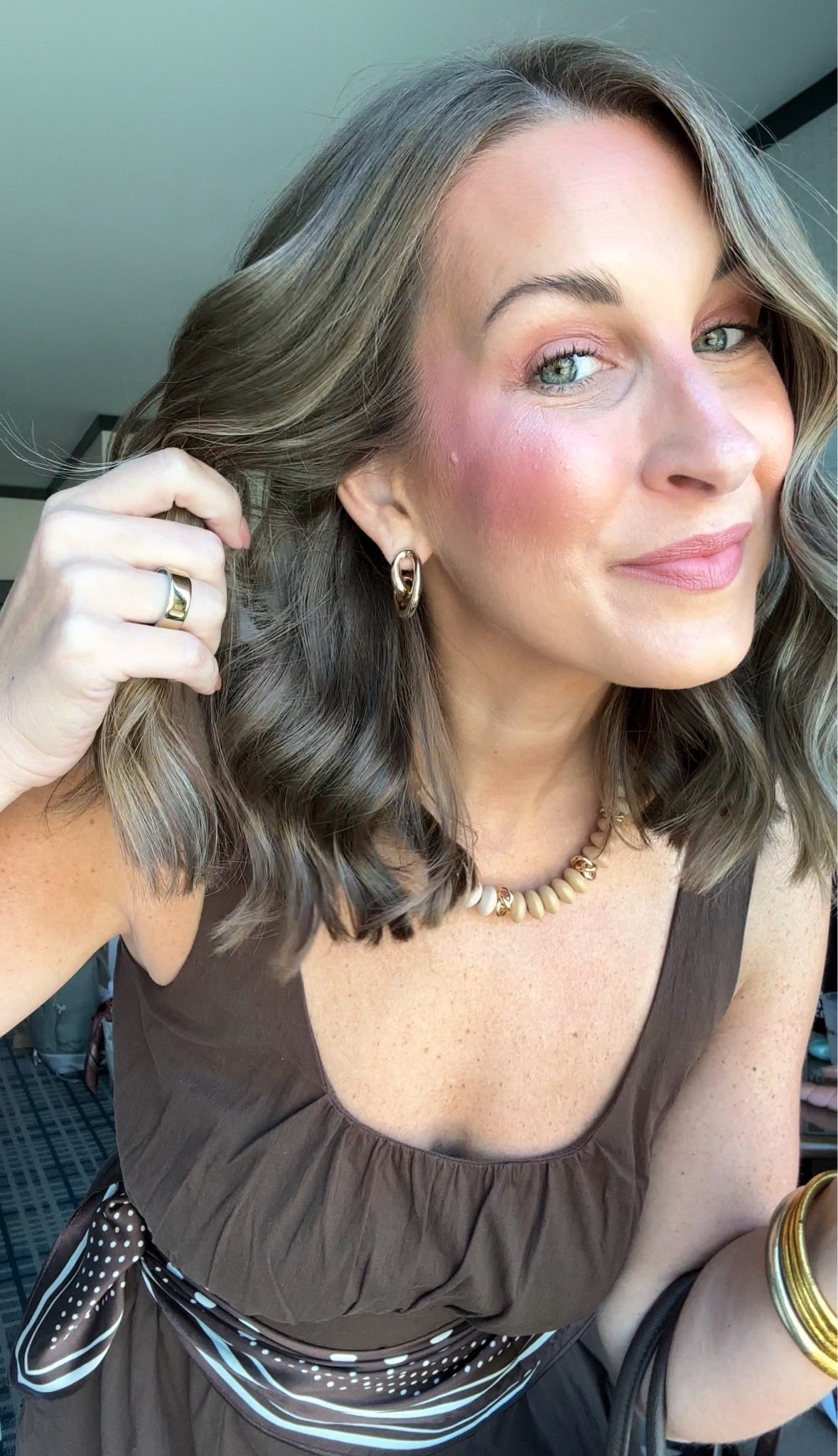 Blush, earrings & setting spray 👏🏼

#LTKBeauty #LTKselfcare