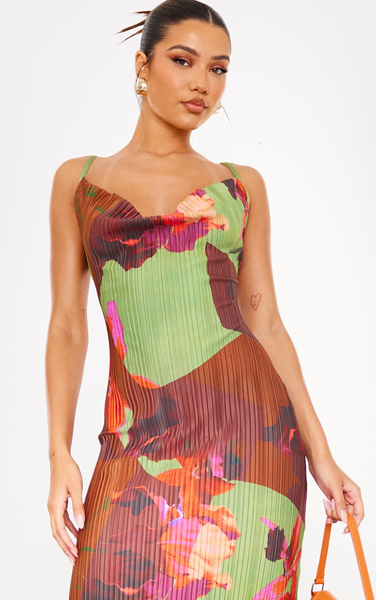 Pink Floral Abstract Printed Plisse Strappy Maxi Dress | PrettyLittleThing UK