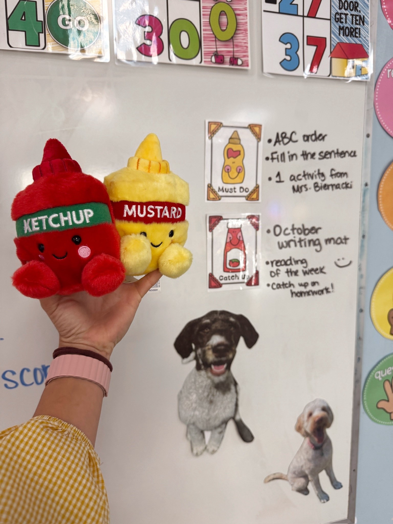 How cute are these!! 🌭