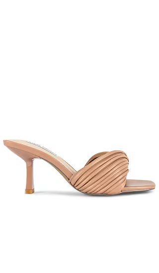 Steve Madden Twinkled Sandal in Nude. - size 6 (also in 6.5) | Revolve Clothing (Global)