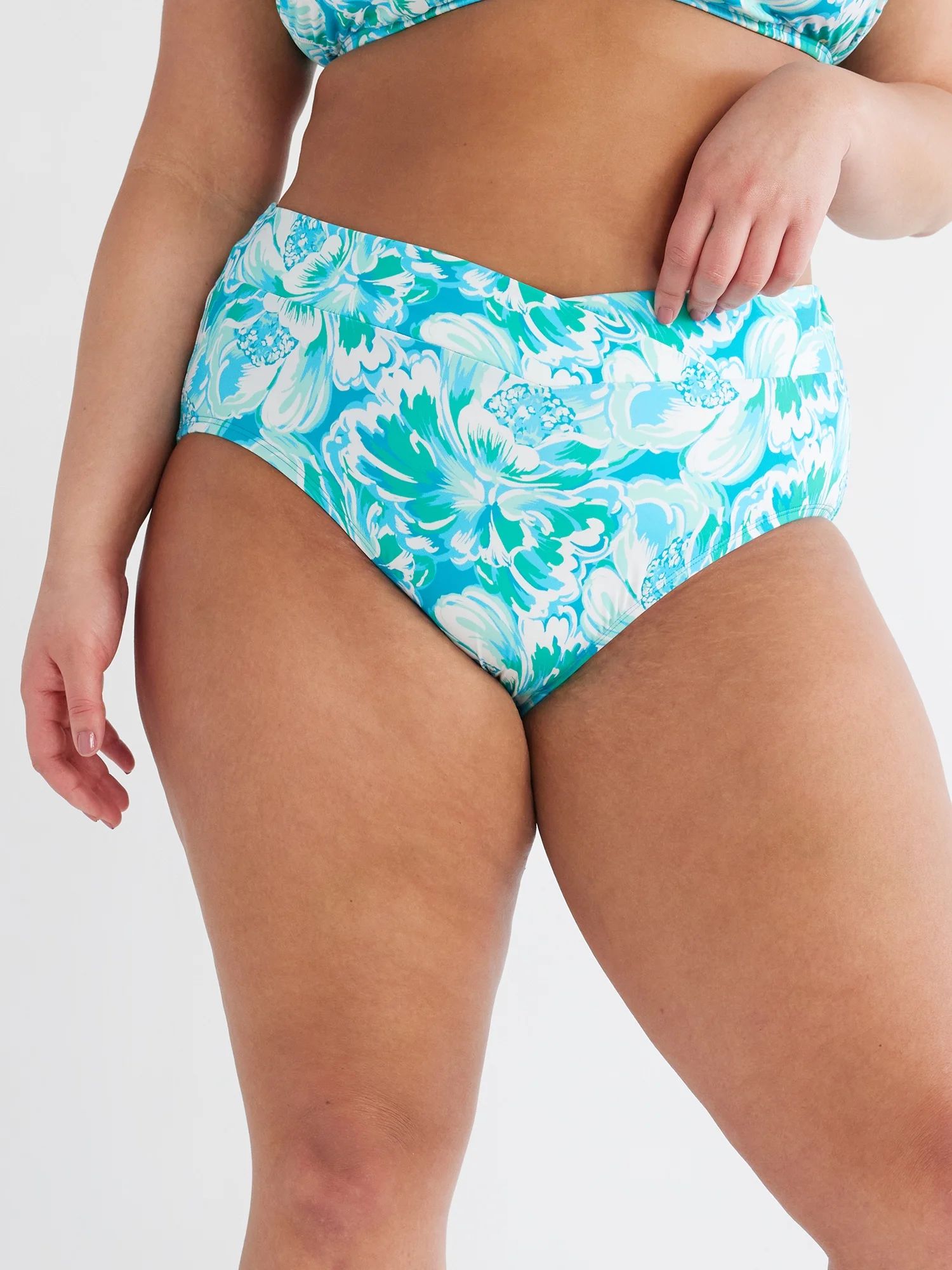 Time and Tru Women's and Women's Plus Floral V Bikini Bottoms, Sizes XS-2X | Walmart (US)
