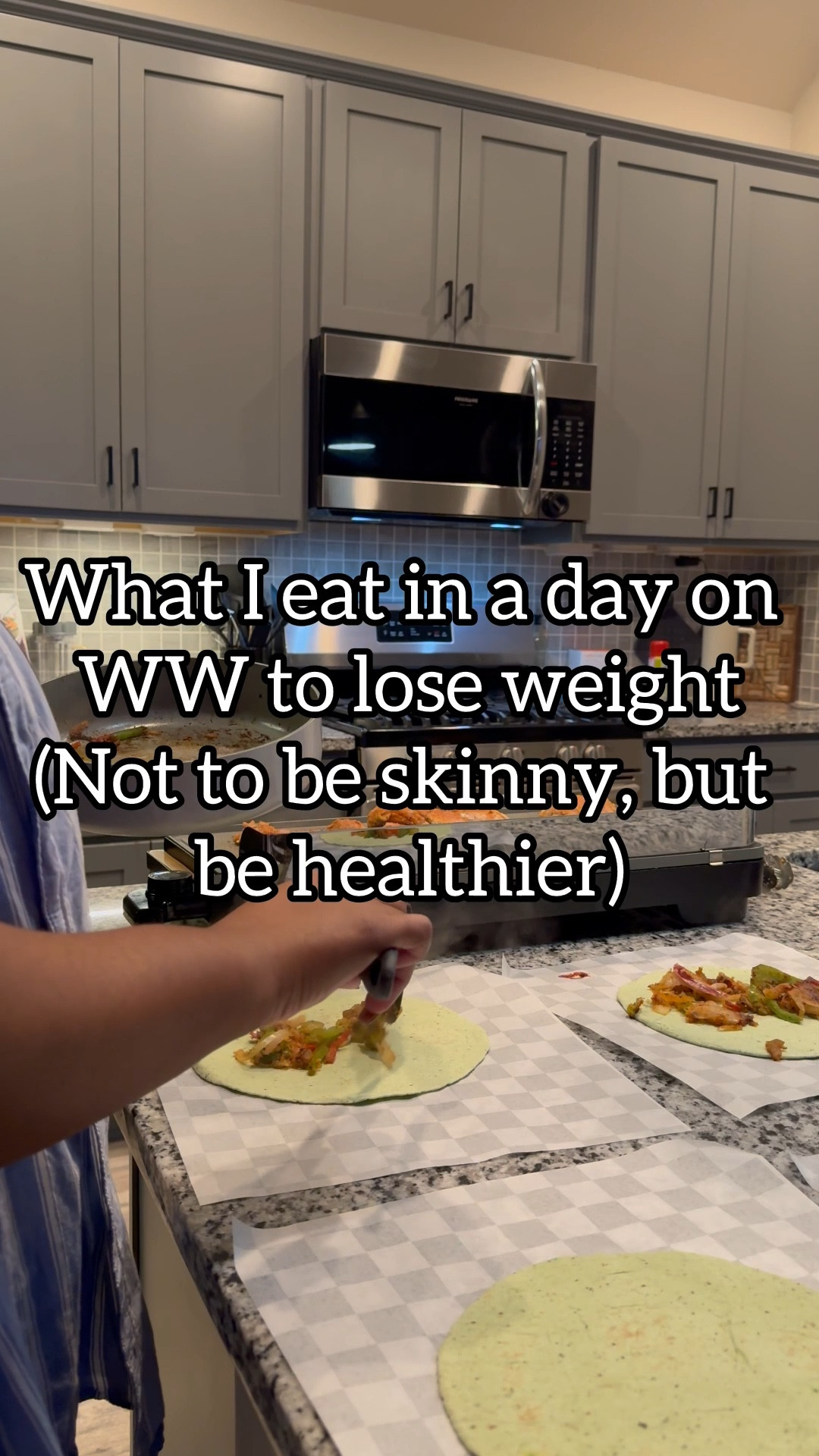 What I eat in a day!!!

Kitchen must haves. Electric kettle. Griddle. Vitamins. Meal prep essentials.

#LTKFamily #LTKHome #LTKPlusSize