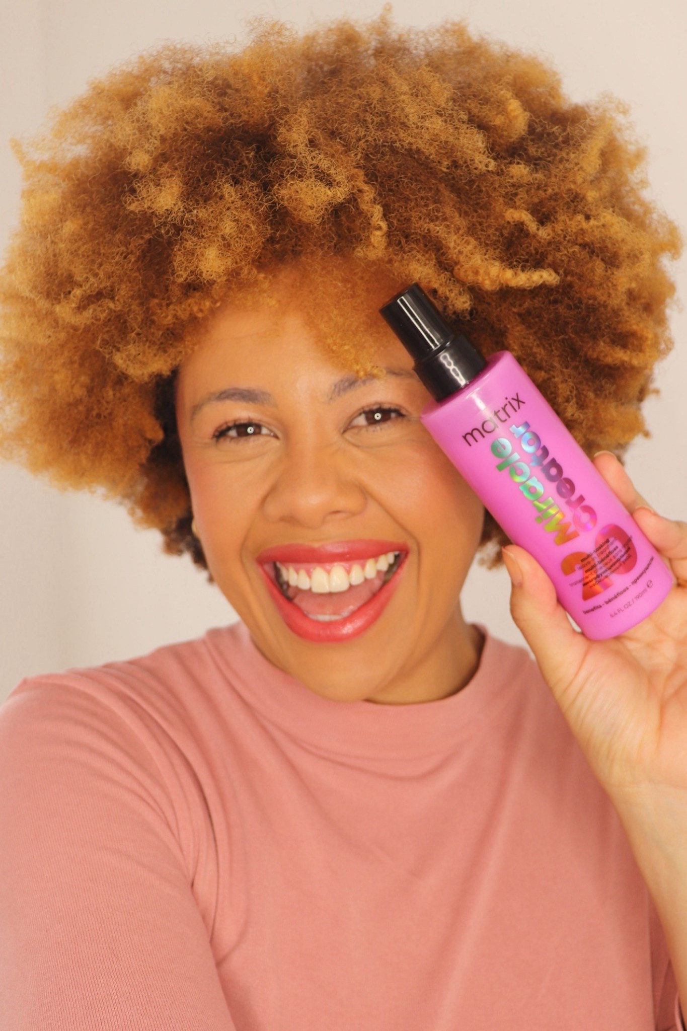 Meu mais novo queridinho pra revitalizar meus fios: Miracle Creator da Matrix

#LTKbrasil #LTKbeleza #LTKpromo