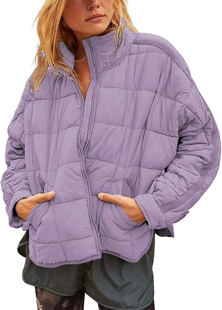 Quilted Puffer Jacket Women Lightweight Short Zip Up Padded Coat with Pockets | Amazon (US)