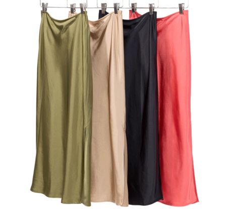 Midi skirt
Satin midi skirt
Work wear 


#LTKSaleAlert #LTKWorkwear