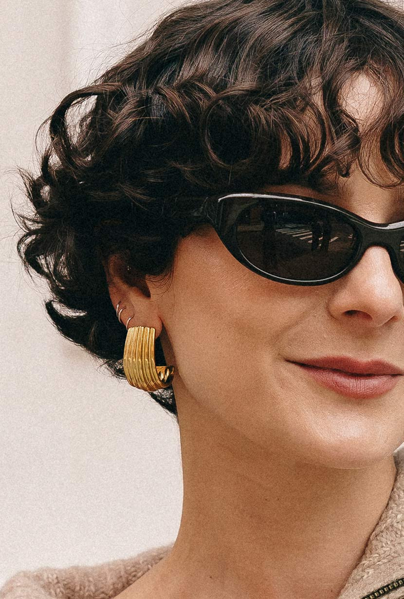 Etela Petite | Petite Studio's Gold Ribbed Hoop Earrings | Etela Petite