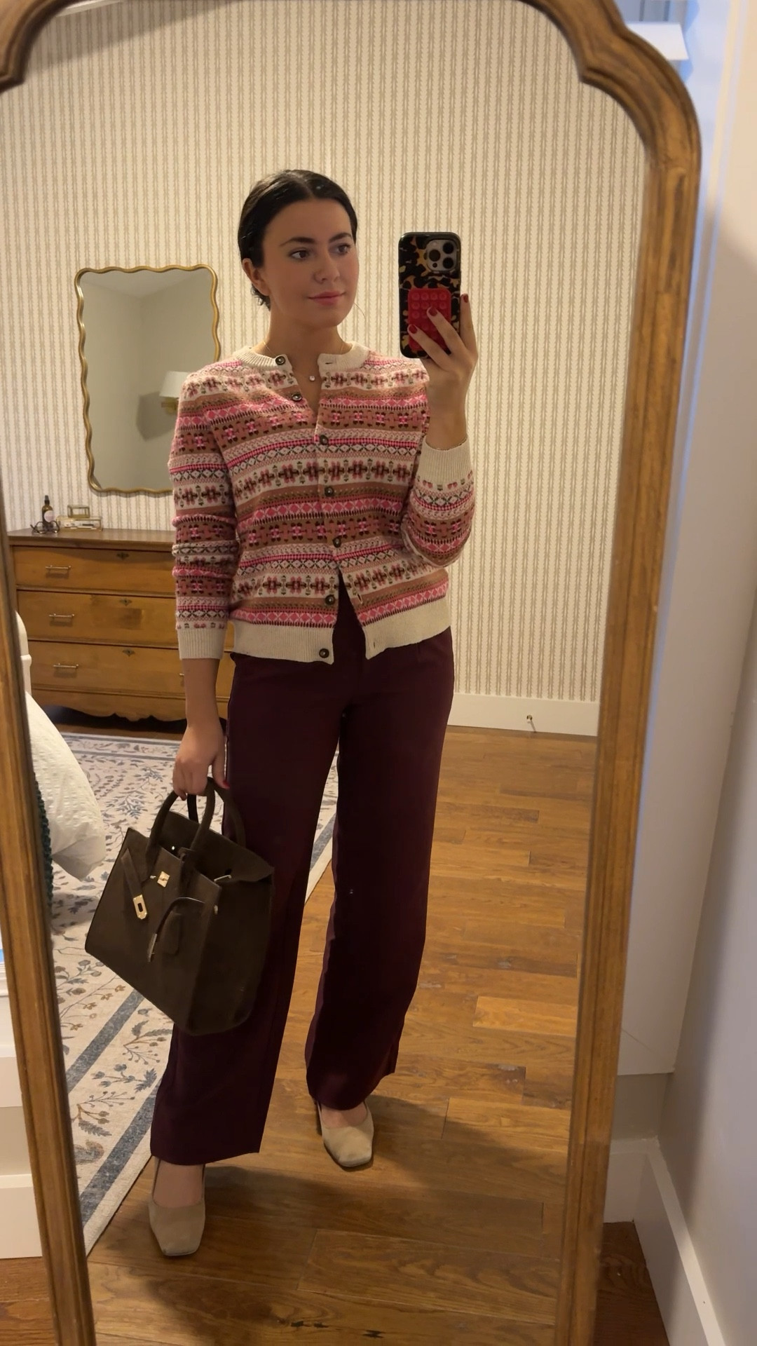 Today’s work look 🤍