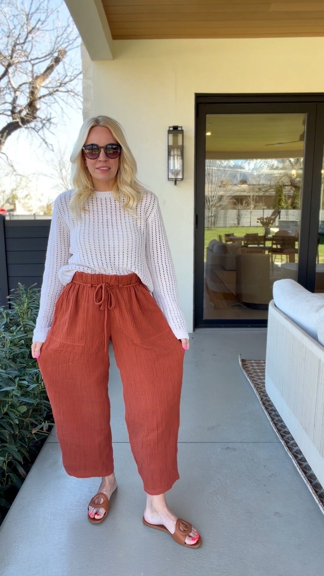 These gauze pants are a hidden gem! 

#LTKgrwm #LTKootd #LTKmomlife