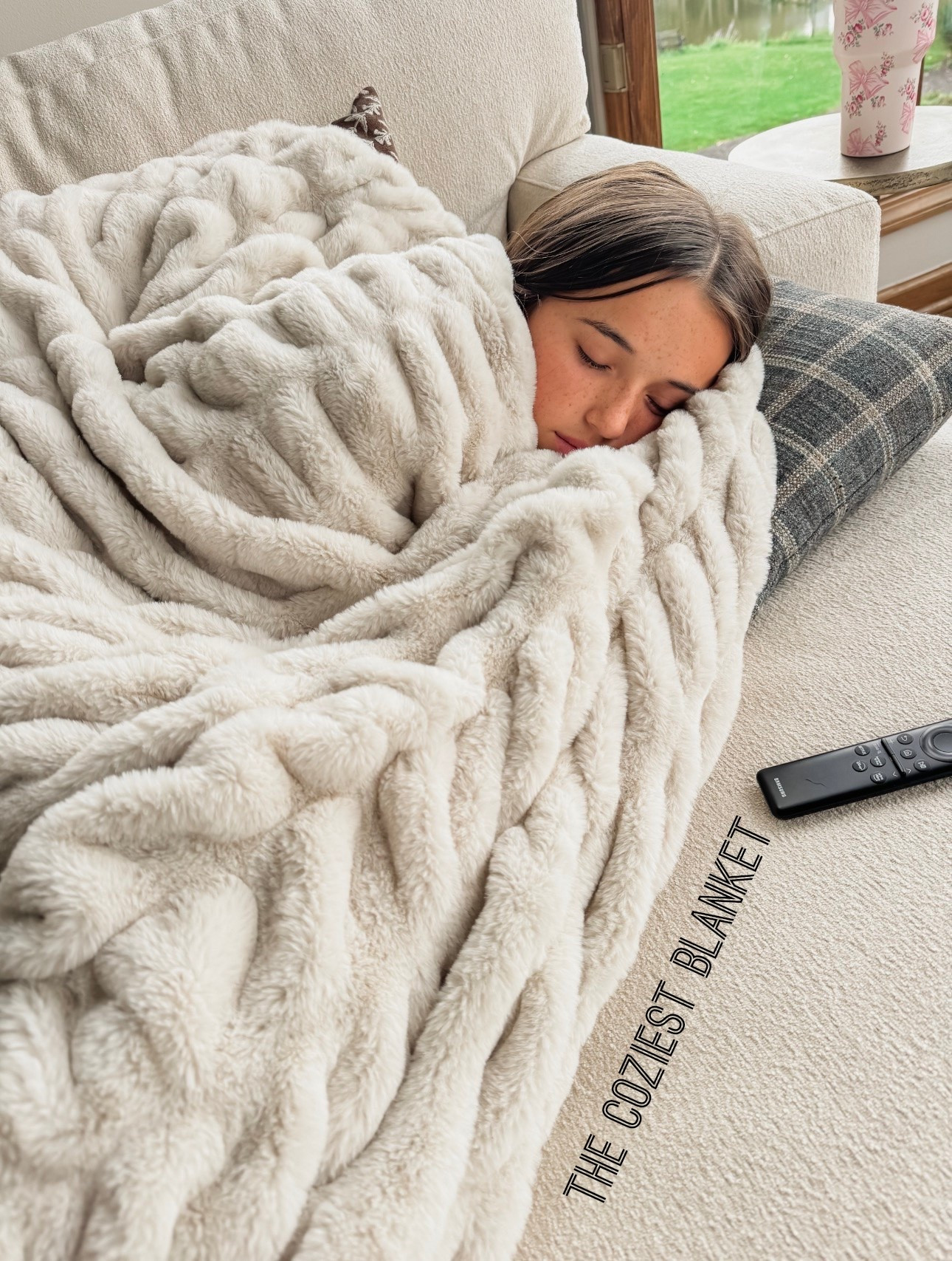 The BEST of all the blankets in our house.
Incredibly cozy and super chic. 
This is the large in antique ivory.