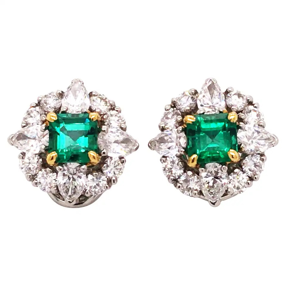 Oscar Heyman, Platinum Emerald Diamond Earrings | 1stDibs