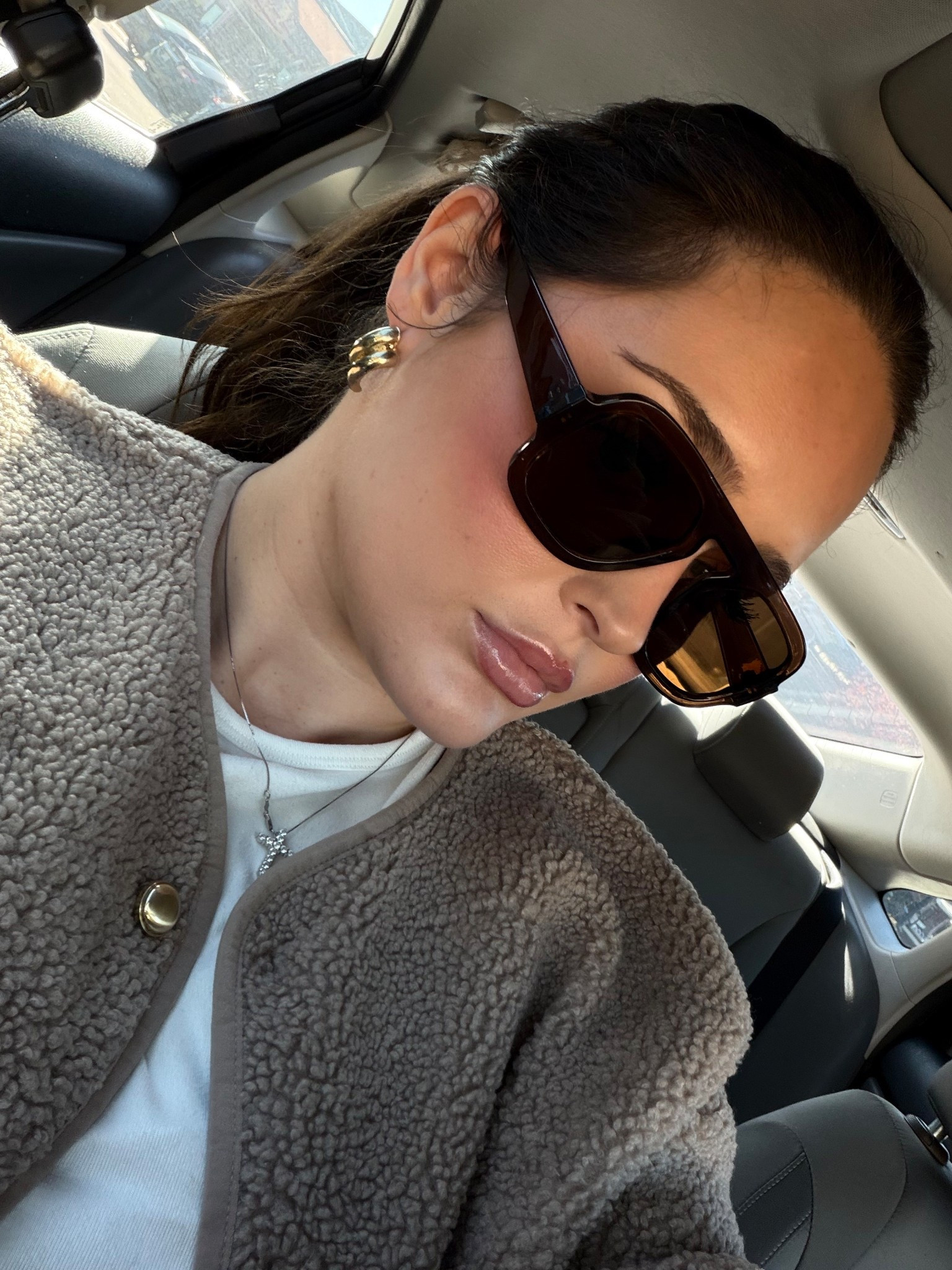 Loveeee these Amazon glasses. So chic at an amazing price point 🤎

#LTKGiftGuide #LTKSaleAlert #LTKFindsUnder50