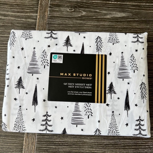 NWT Max Studio Black white Queen Sheet Set trees
Brand new! | Poshmark