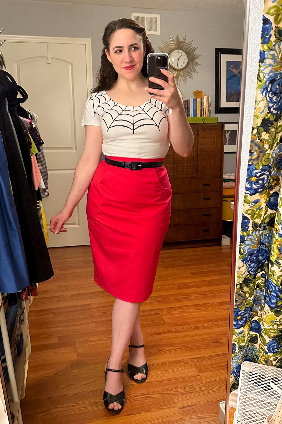 Get that vintage silhouette! Foundation garments are tagged ✨ #ootd


#LTKunder100 #LTKstyletip #LTKunder50