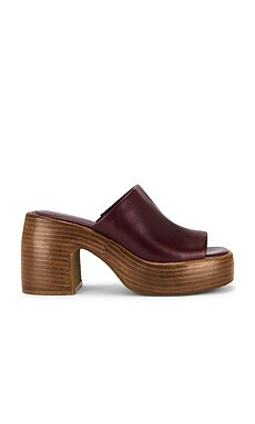 Shanton Sandal
                    
                    Steve Madden | Revolve Clothing (Global)