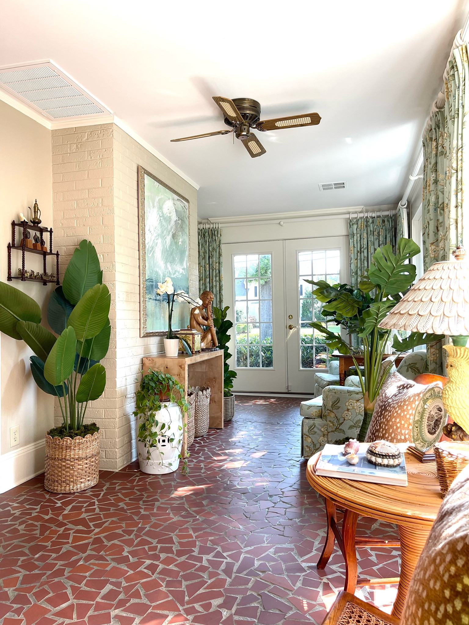 I'm so excited to share my new abstract canvas print from @lindsayletters.co - It’s called Coconut Beach from the Water Collection. It's absolutely perfect for the sunroom with its happy hues.

#LTKhome #LTKFind #LTKstyletip