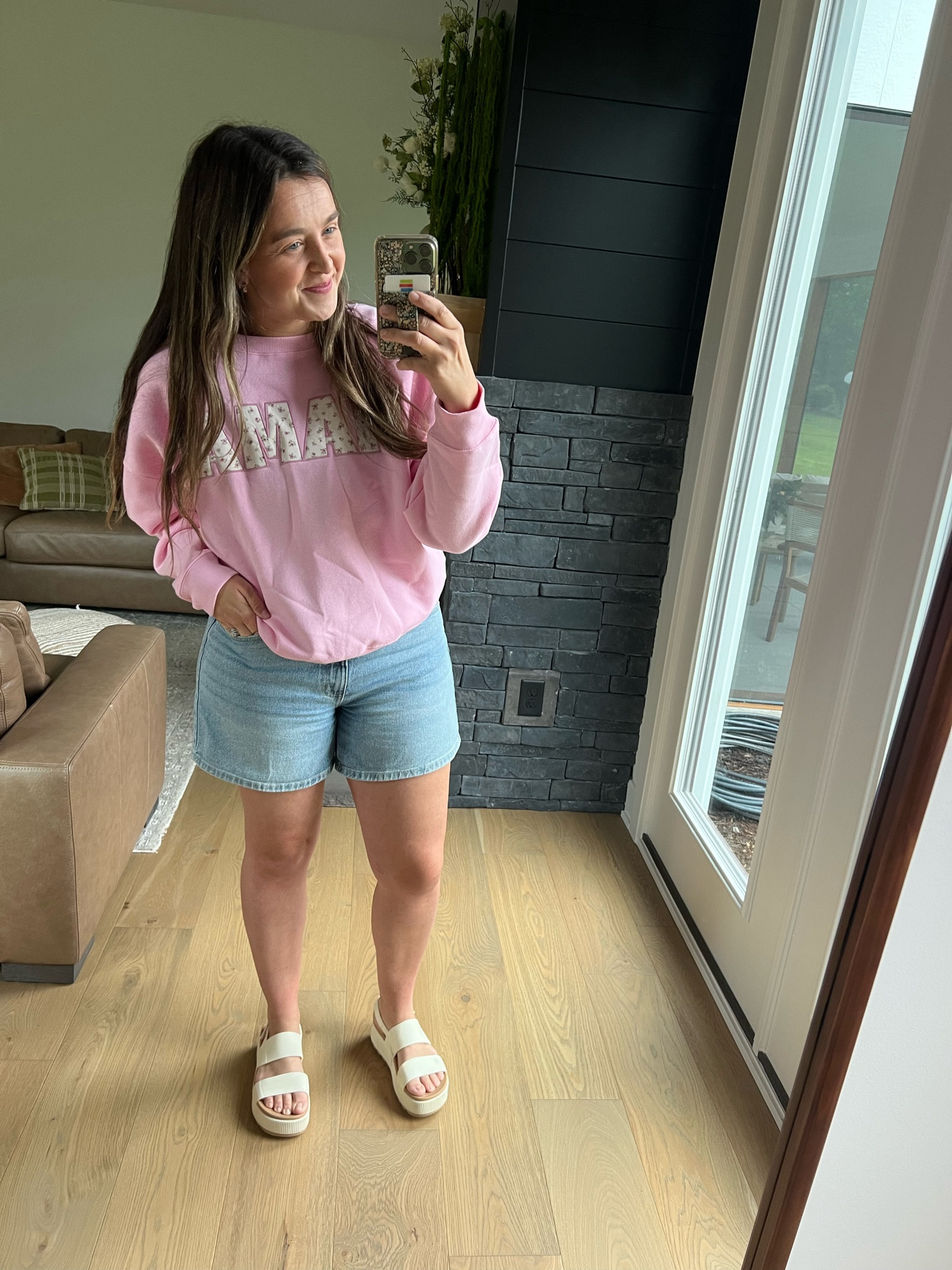 OOTD 
Mom sweatshirt

#LTKootd #LTKmomlife