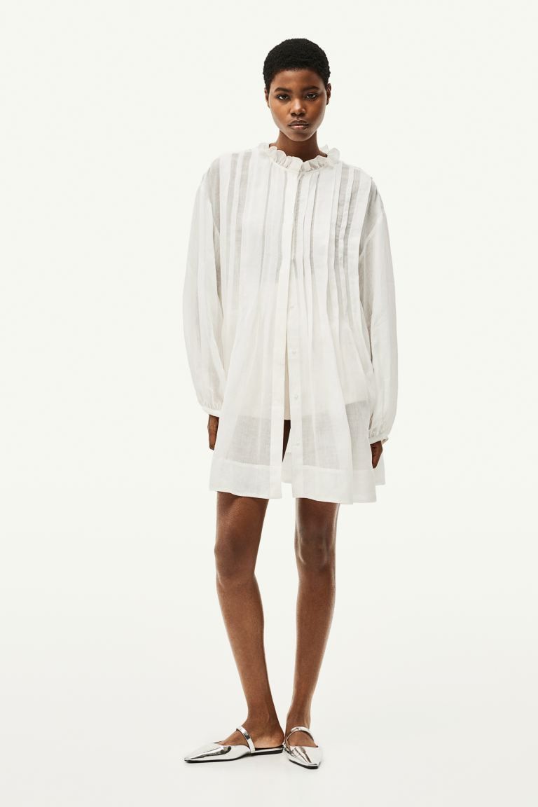 Pintucked ramie dress - Round neck - Long sleeve - White - Ladies | H&M GB | H&M (UK, MY, IN, SG, PH, TW, HK)