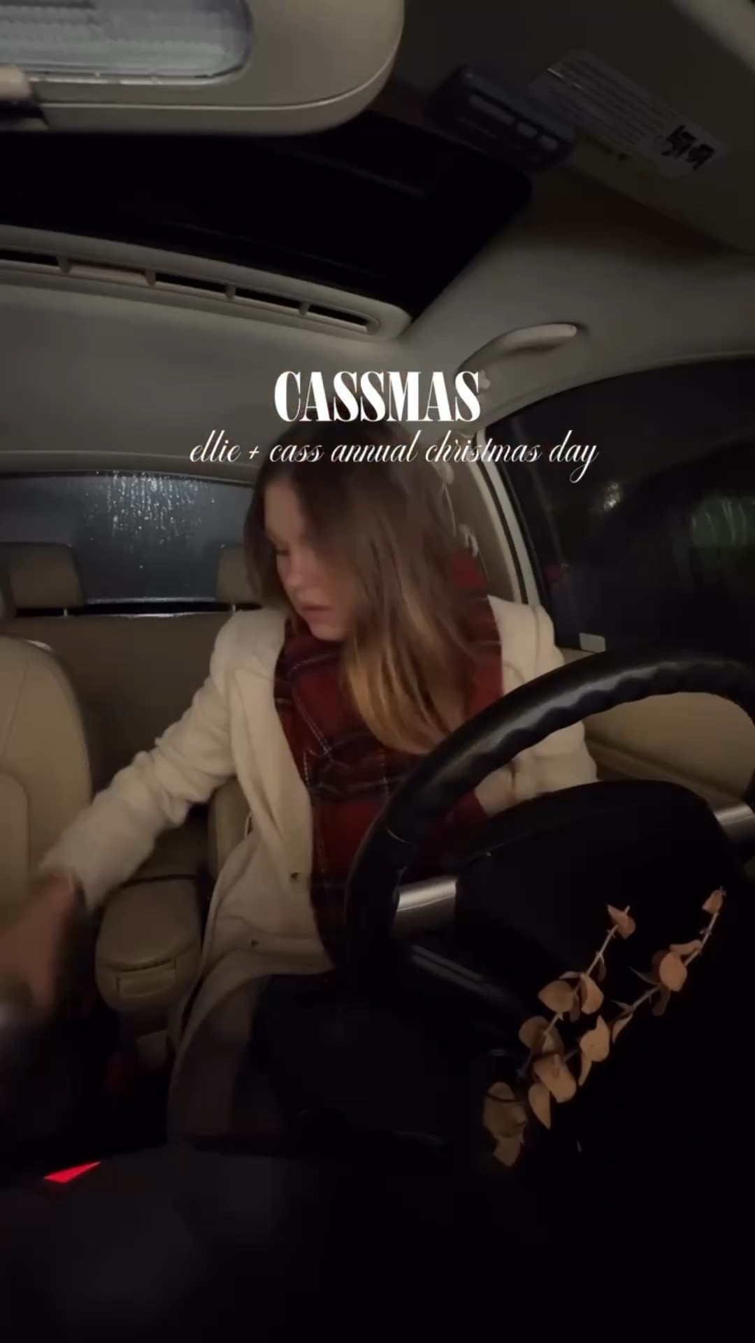 CASSMAS DAY 14 🎄✨ a Christmas Day in the city, a Vancouver espresso martini tour, more importantly known as the Ellie + Cass annual Christmas Day ❤️ aka one of my favourite days of the year!! 

Stops: 
📍@glutenfreeepicurean 
📍@fairmontvan 
📍@rosewoodhotelgeorgia 
📍@cfpacificcentre 

#vancouverbc #espressomartini #dayinmylife #vlogmas #vancouvercreator