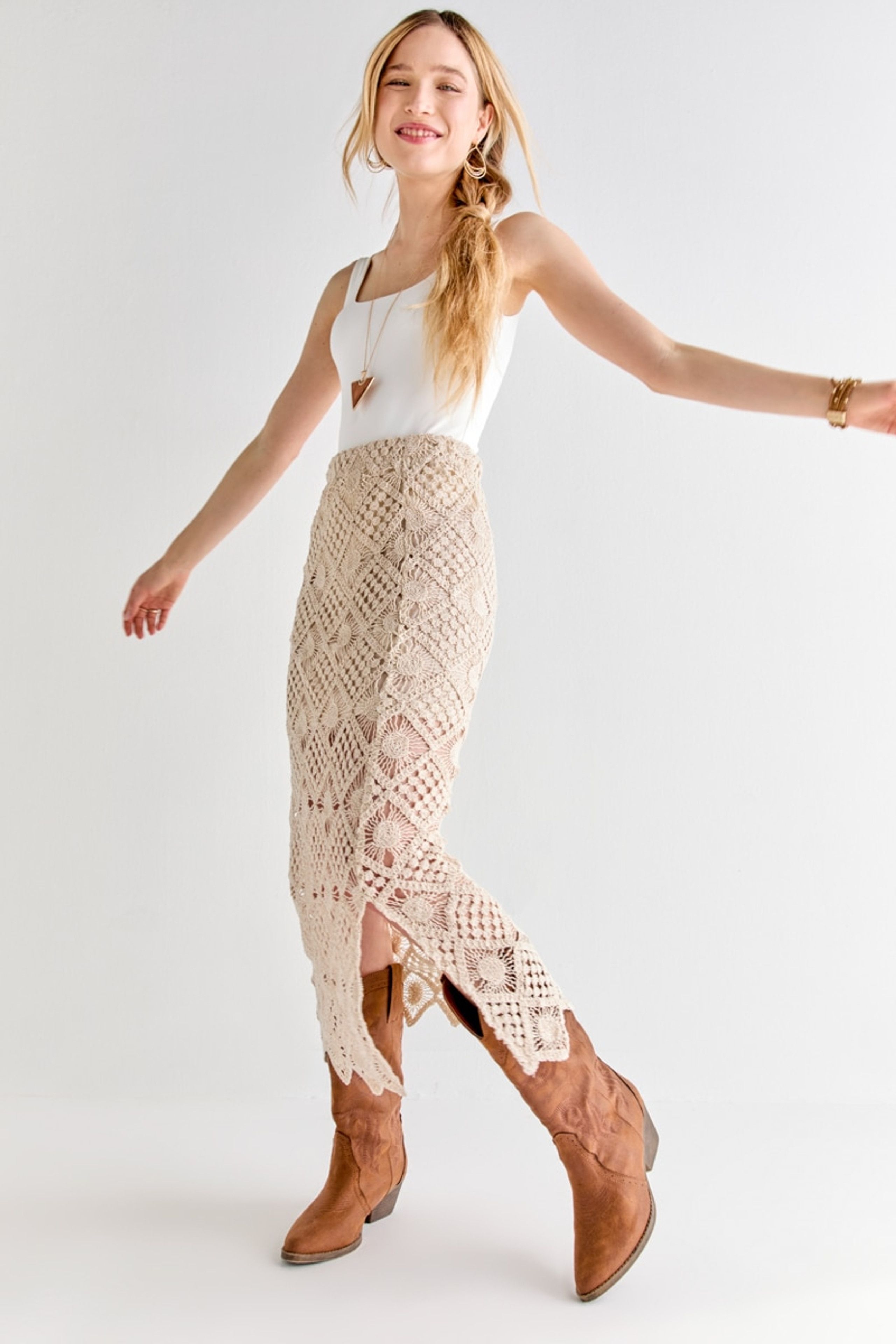 Alisha Diamond Crochet Fitted Skirt | Francesca's