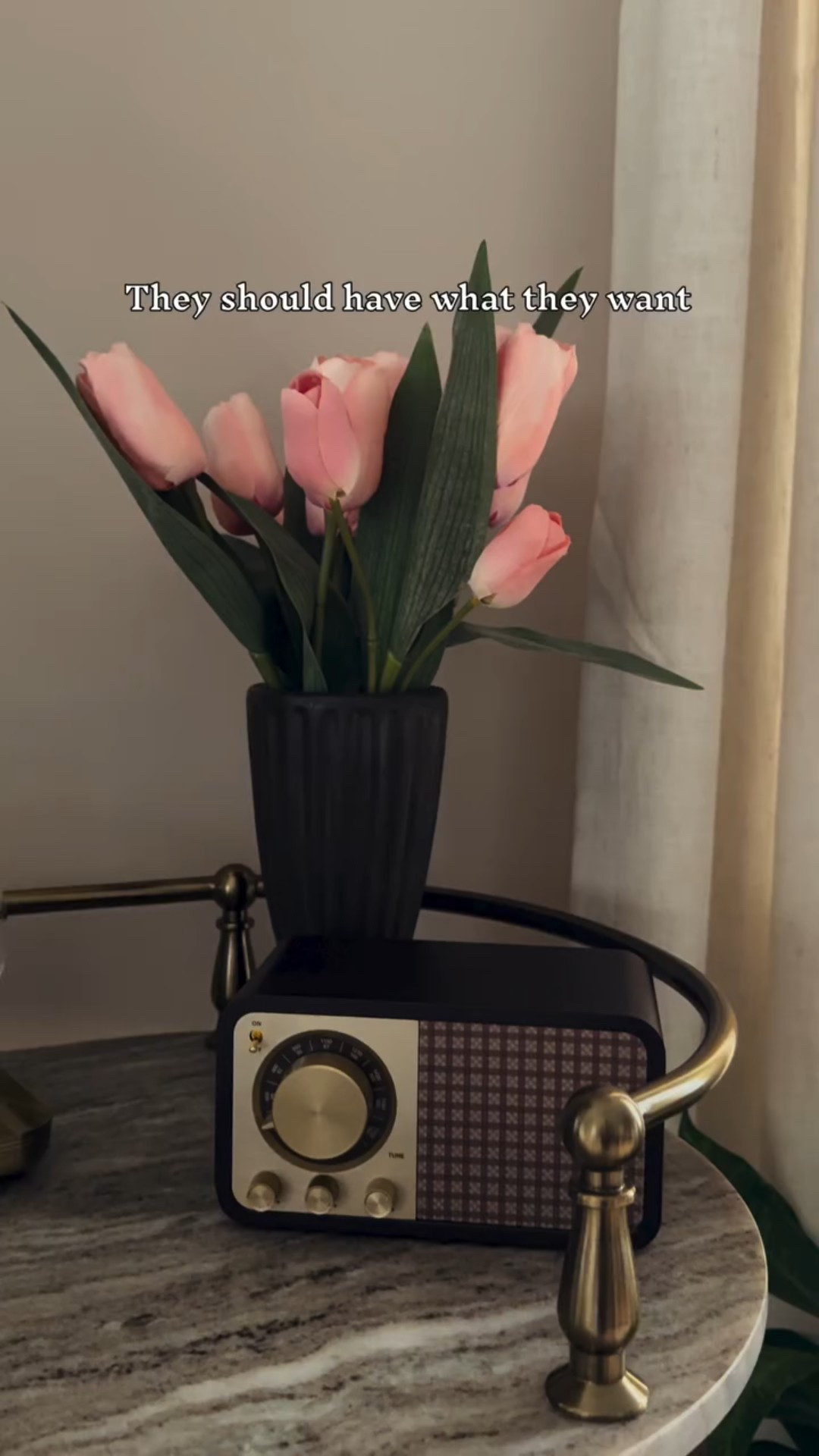 I just want…
•To feel safe in my own space.
•Peace that doesn’t need explaining.
•Comfort over chaos.
•To choose calm every day.
•A life that feels like a deep breath.

Your calm, in one emoji. Comment below. 🌸🫶

#calmhome 
#vintagemodern 
#peacefulspaces 
#intentionalhome 
#cozyathome

#LTKSeasonal #LTKHome