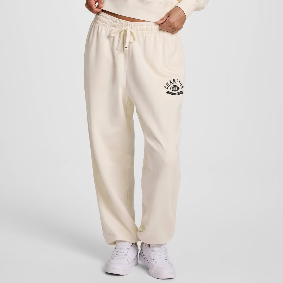 Champion Women's Cropped Fleece Joggers | Target