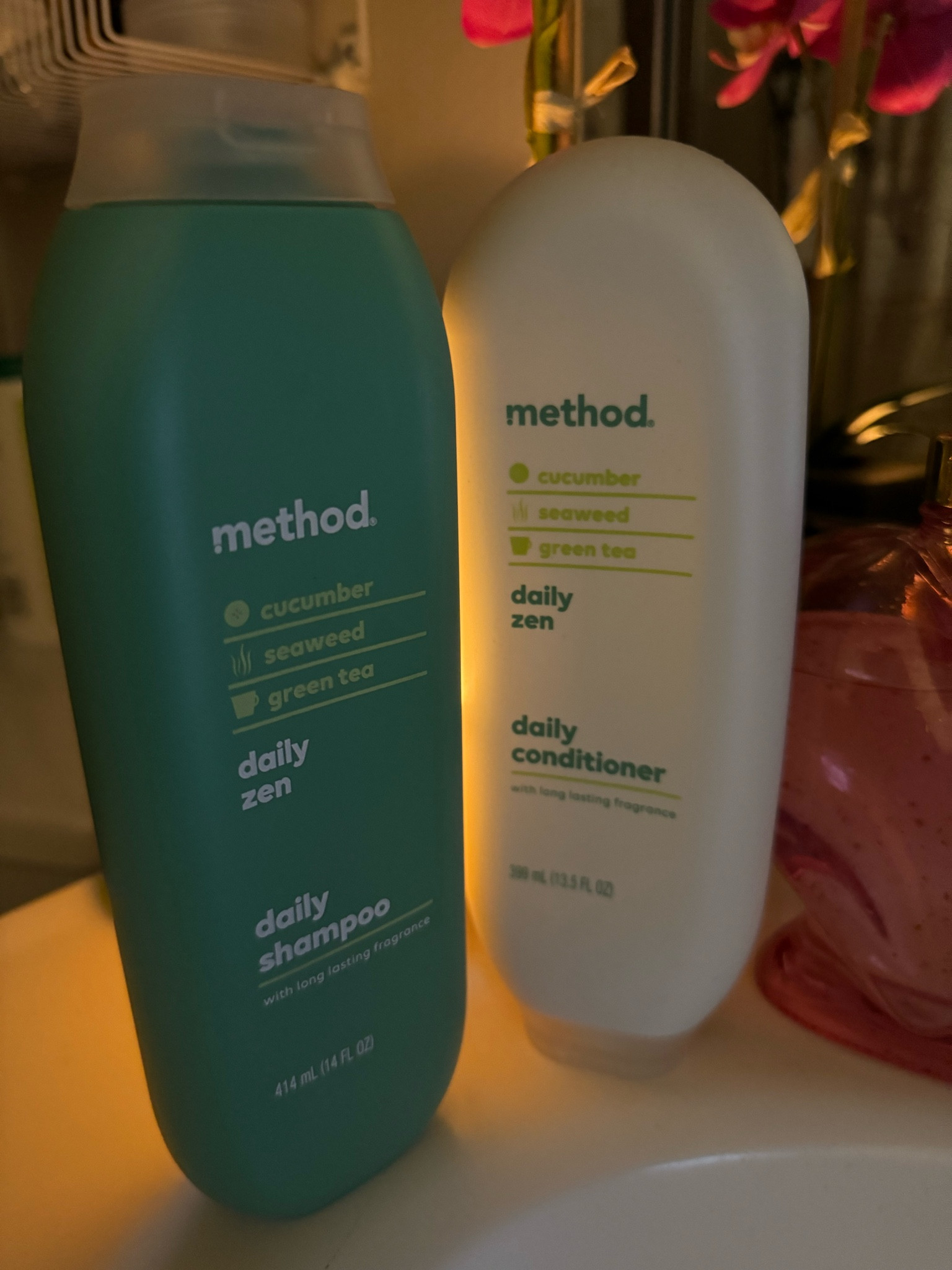 Method’s daily zen daily shampoo and conditioner are infused with cucumber, seaweed, and green tea, and the scent is fresh and calming.

It’s formulated without parabens, silicone, sulfates, or dyes.
It’s cruelty free and the bottle’s made from 80% recycled plastic!


#LTKhome #LTKfindsunder50 #LTKbeauty