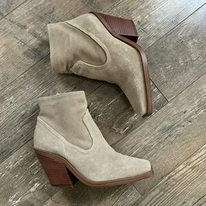 Vince Camuto tortilla tan bootie | Poshmark