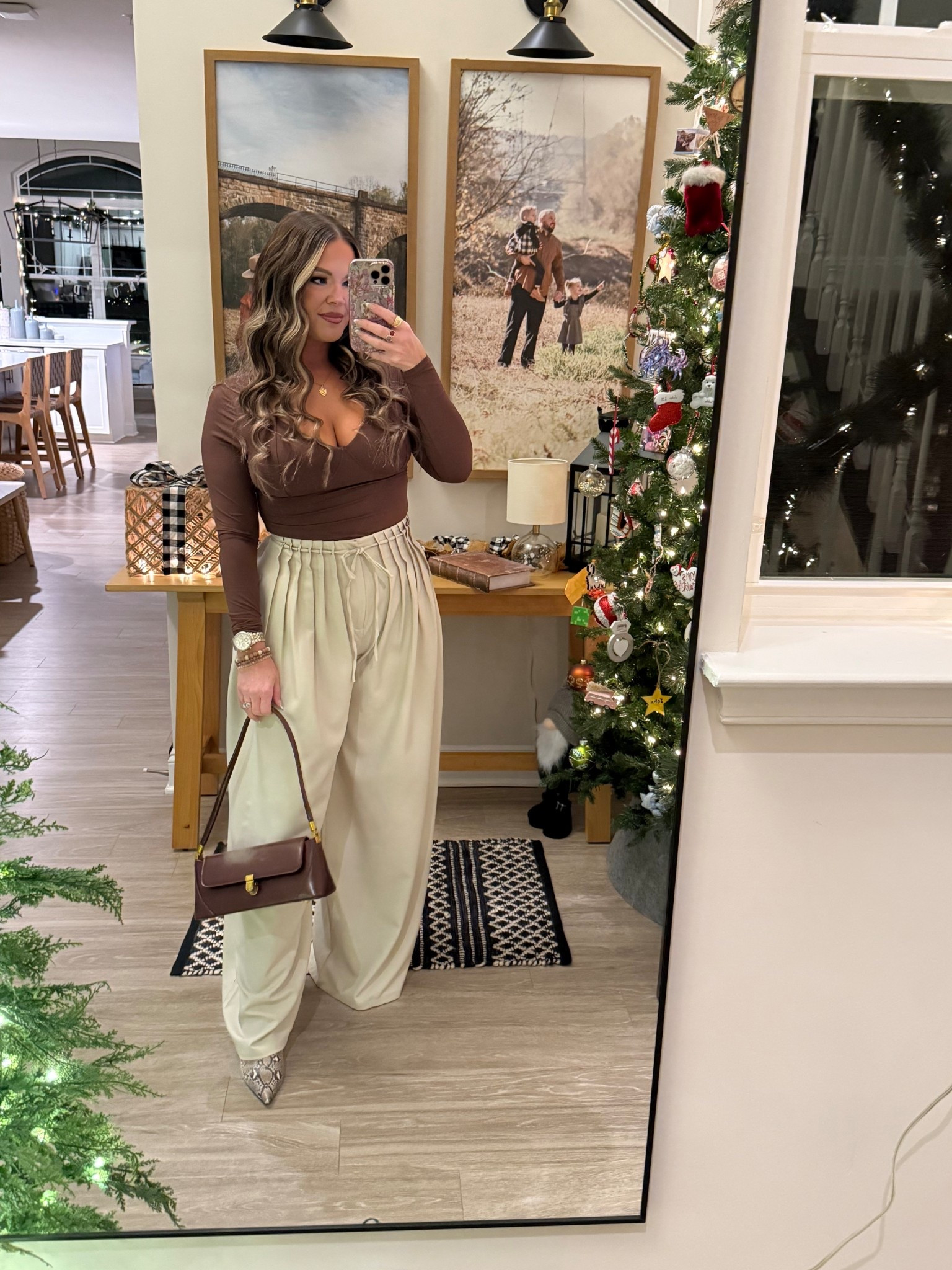 Can’t link the pants 

#LTKMidsize #LTKootd