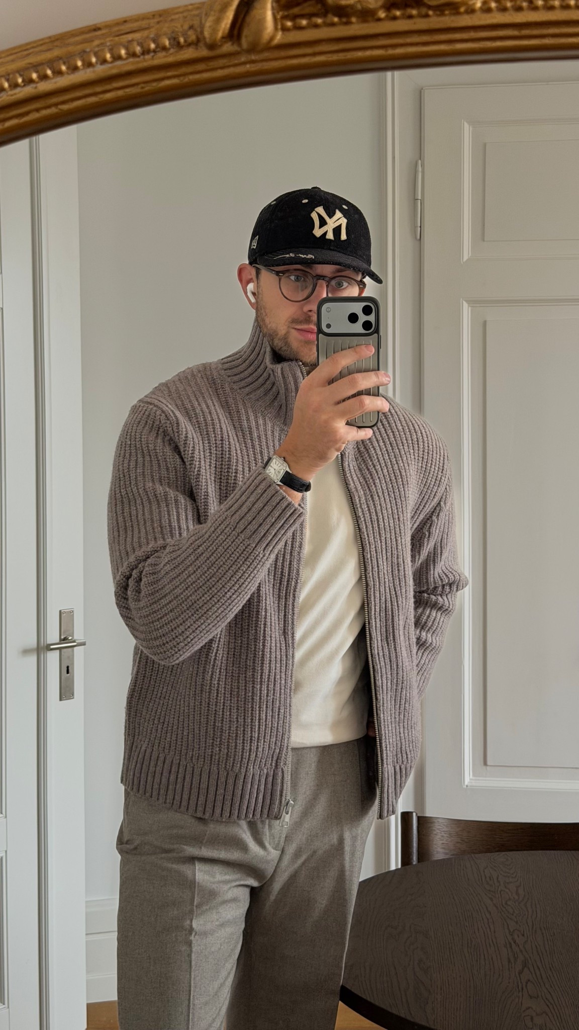 Keeping it cozy 😮‍💨💪🏻

#LTKdeutschland #LTKherren #LTKstyletip