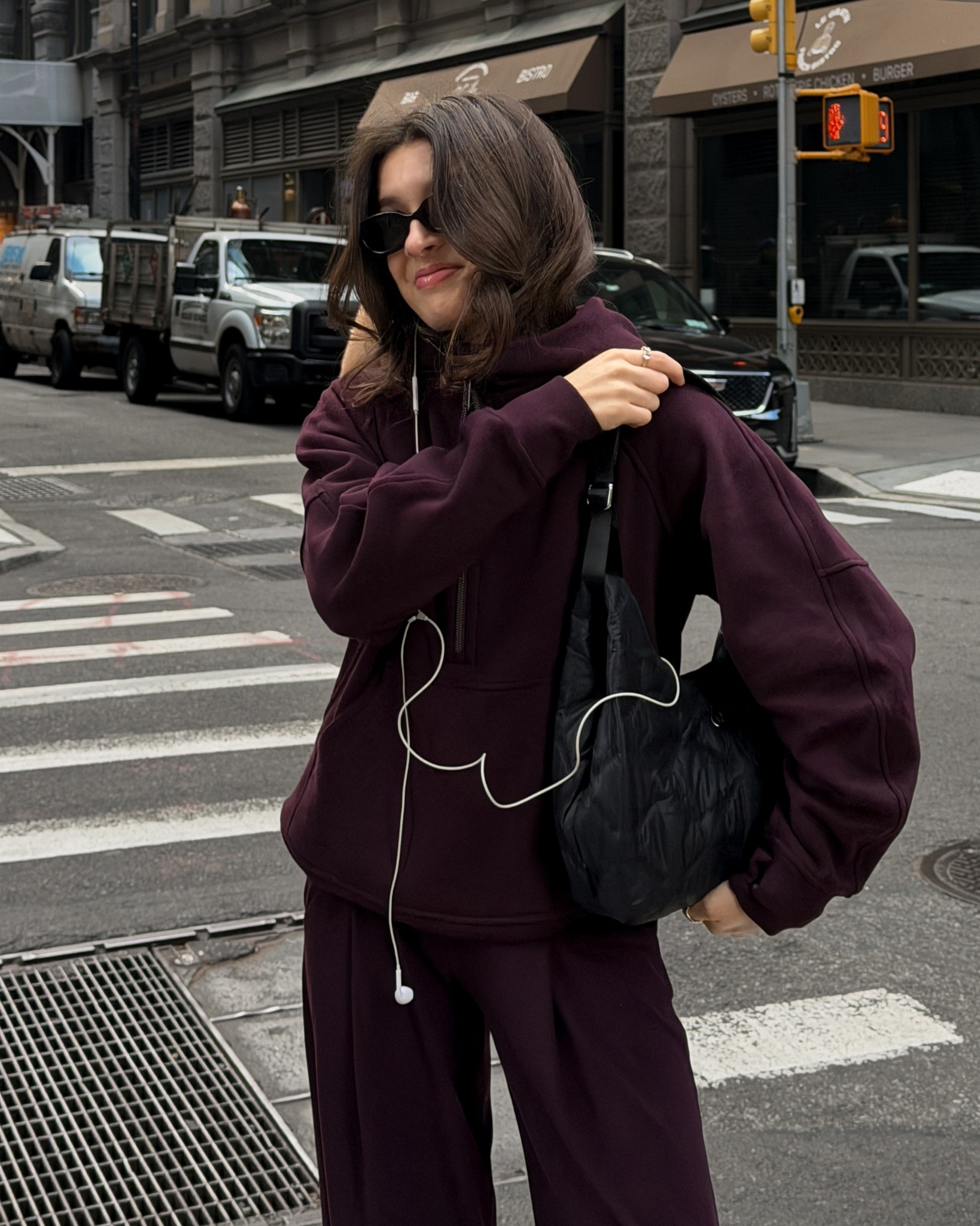 Cozy & chic this holiday season with @lululemon #lululemoncreator #ad 