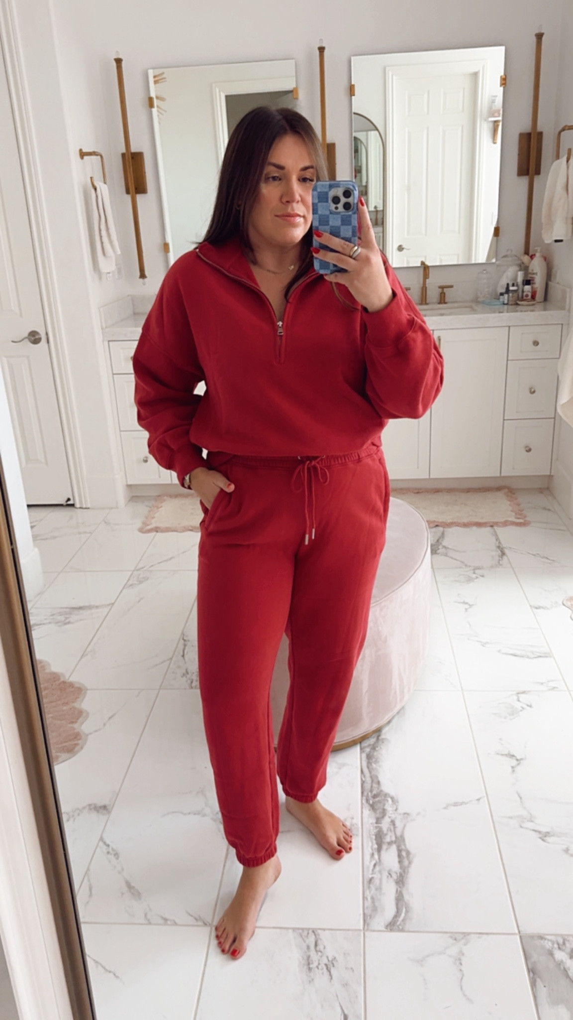 curvy red sweat suit set for fall! i’m in the large in half zip pullover and pants. sooo comfy and flattering! 

#LTKSeasonal #LTKMidsize #LTKFindsUnder100