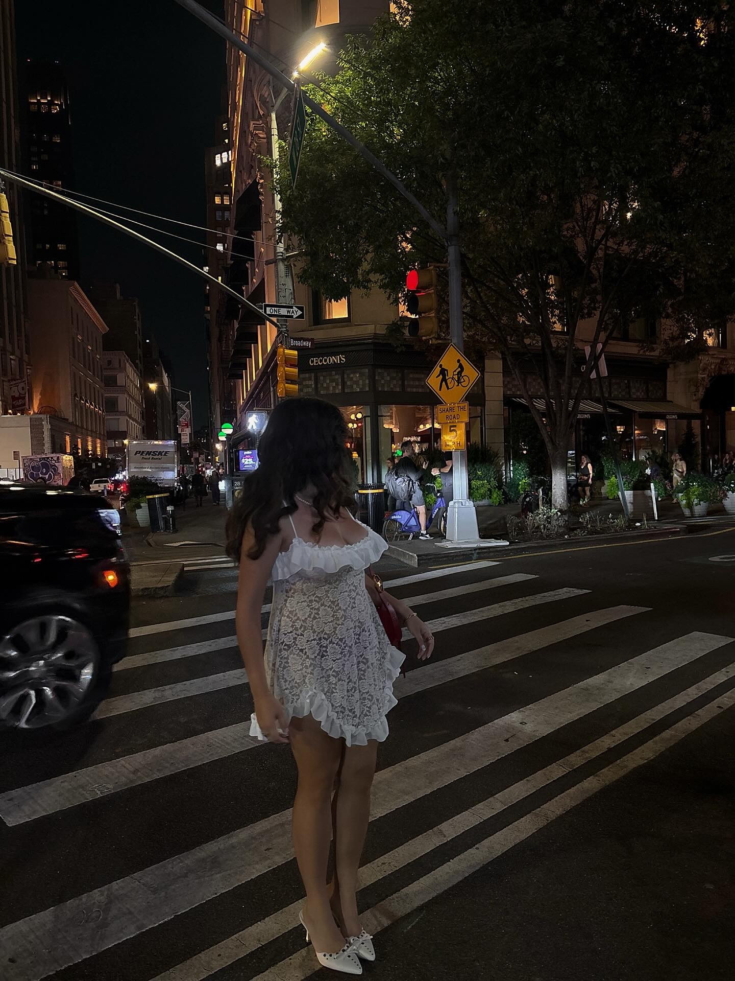 new york fashion week: success 🚕🍎🥂 which one is your favorite outfit? 

also shall not worry! i’m staying in new york for a little while so more casual fall outfits will be coming up too! 🤎🚕🍎🙂‍↕️