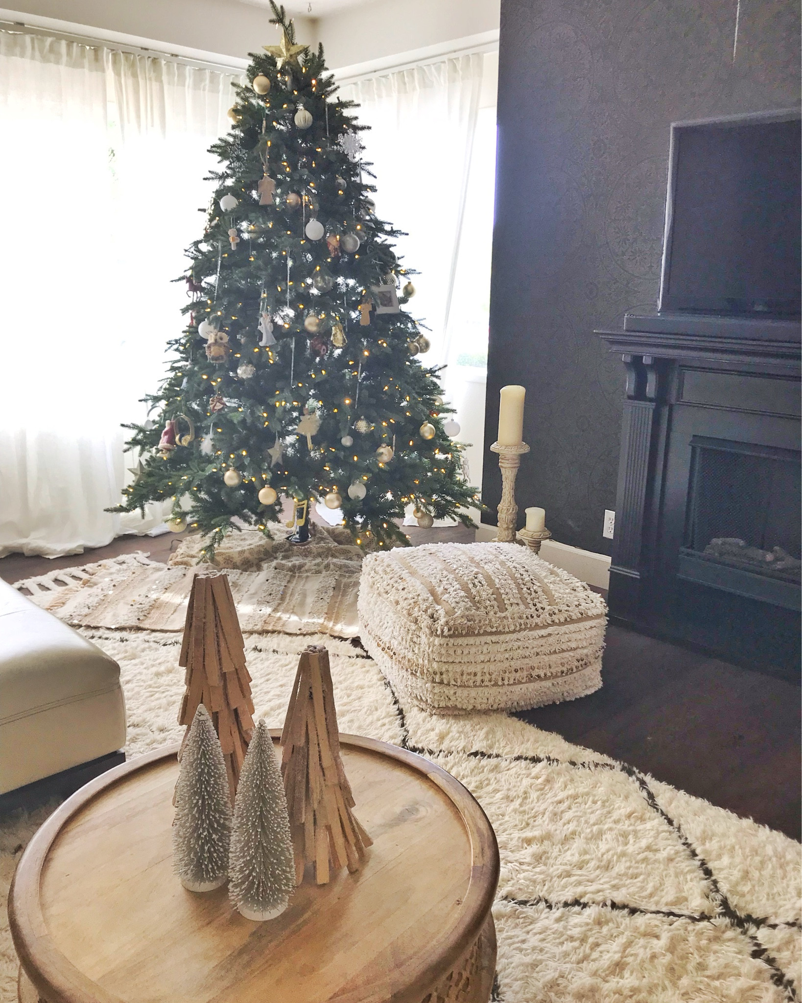 Hot debate- do you do a real tree or a faux tree?  I did a real tree for YEARS but the past 5 years I’m 100% team faux and I’ll tell you why - 
🌲 I live in SoCal so our real trees turn into firewood three days after they go up and I’m done worrying about this.  
🌲 When you do a faux tree you can put it up and take it down whenever!  No short window of when this tree has to come down or go up.  More flexibility.  One less marital fight as we attempt to tie the tree to the car and get it in the house and in the stand.  
🌲Although I have a lot of faux greenery in my house, I usually buy something real too for the smell but it’s usually something smaller, cheaper and easier to transport- like a garland, a wreath, and or a smaller real tree.  

#LTKSeasonal #LTKHome #LTKHoliday