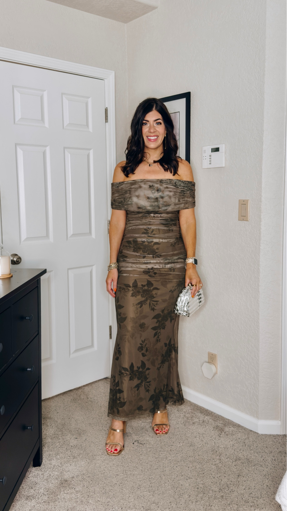 In a large in the floral mesh wedding guest dress

midsize wedding guest dress, midsize dresses, fall wedding, fall dresses, wedding dress code, formal dresses, semi formal dresses, curvy dress, wedding guest style, size 8 style, size 10, midsize fall, trending fall style

#LTKMidsize #LTKFindsUnder50 #LTKWedding
